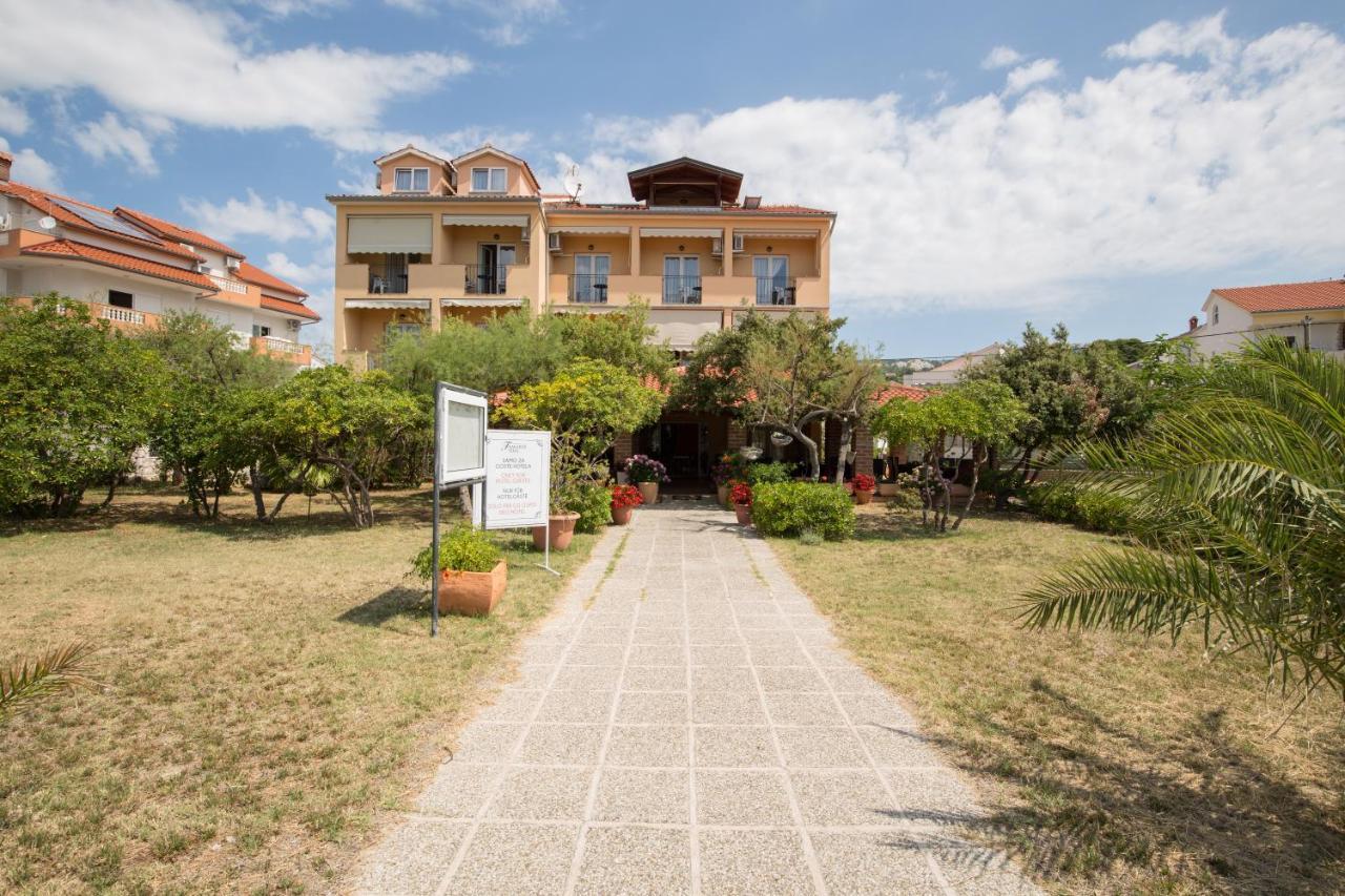 Villa Tamaris Palit Esterno foto