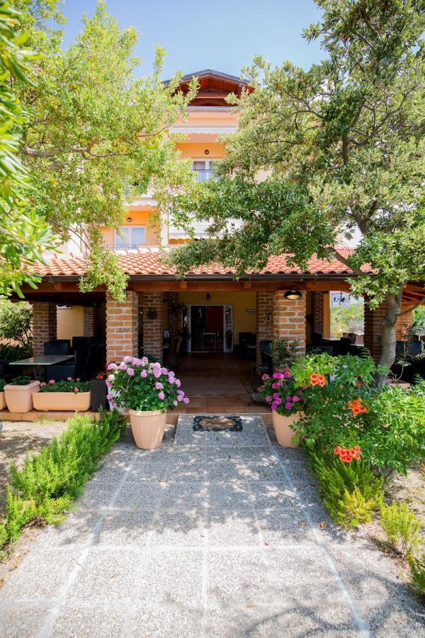 Villa Tamaris Palit Esterno foto