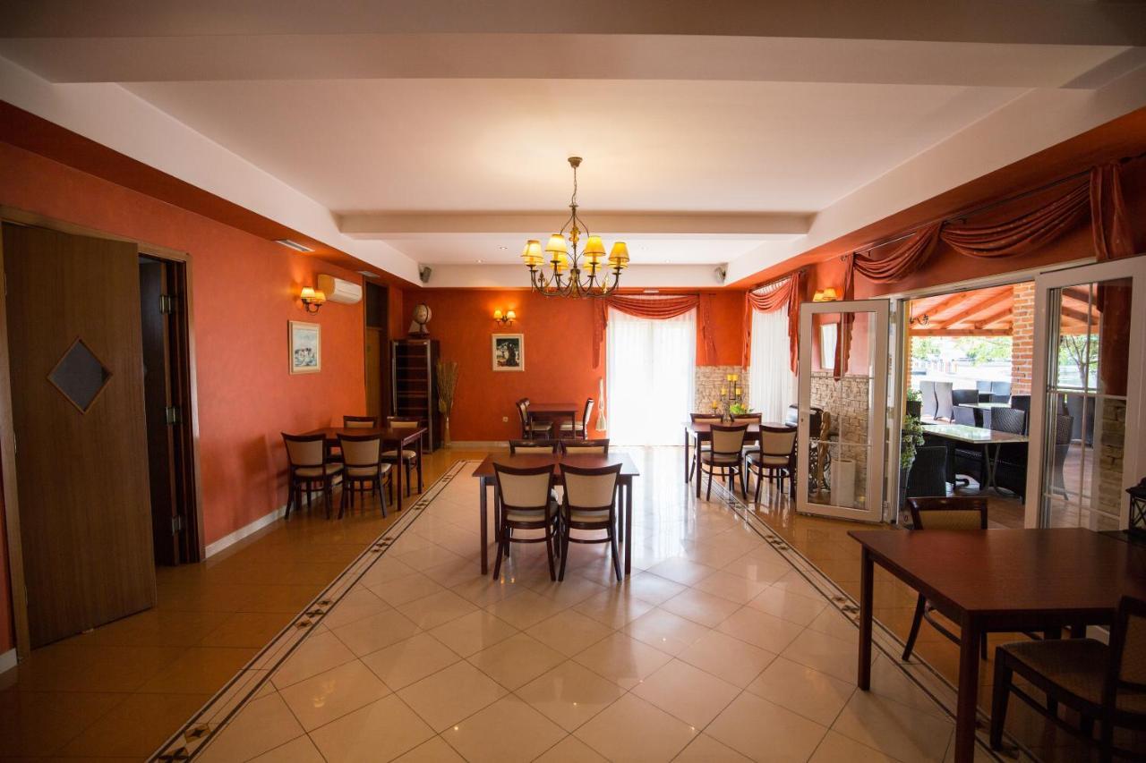 Villa Tamaris Palit Esterno foto